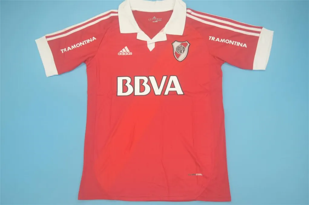 12-13 River Plate red away 8
