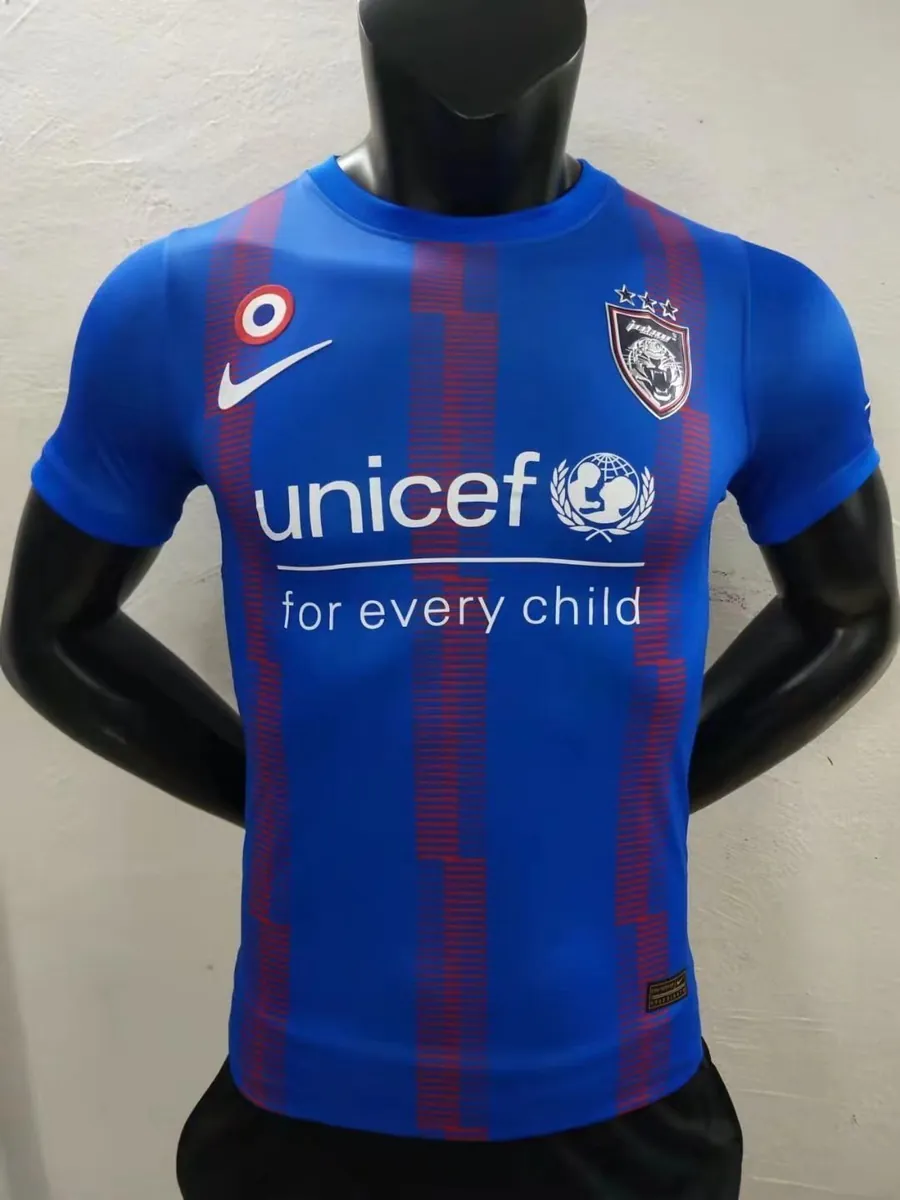 22-23 Johor Darul Ta'zim home players edition 9