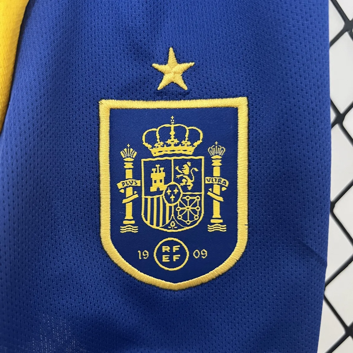 2024 Spain Home Kid Kits Children Sets Football AAAAJersey Yupoo 2