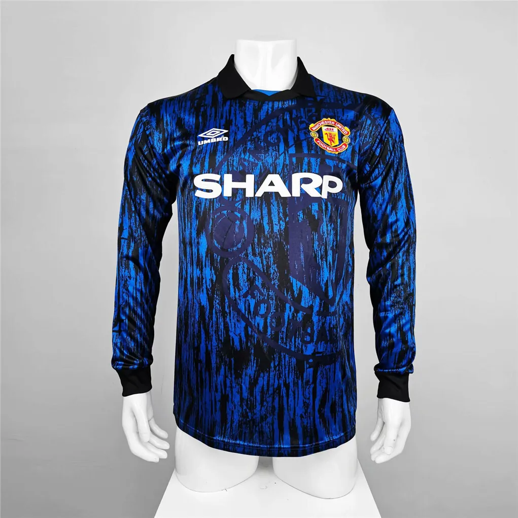 92-93 Manchester United away long sleeve 11