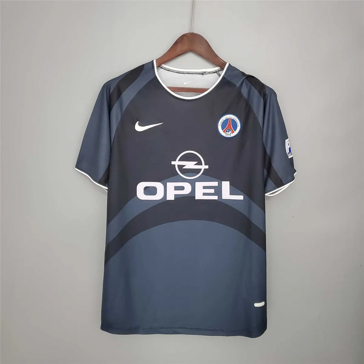 01-02 PSG third away 8