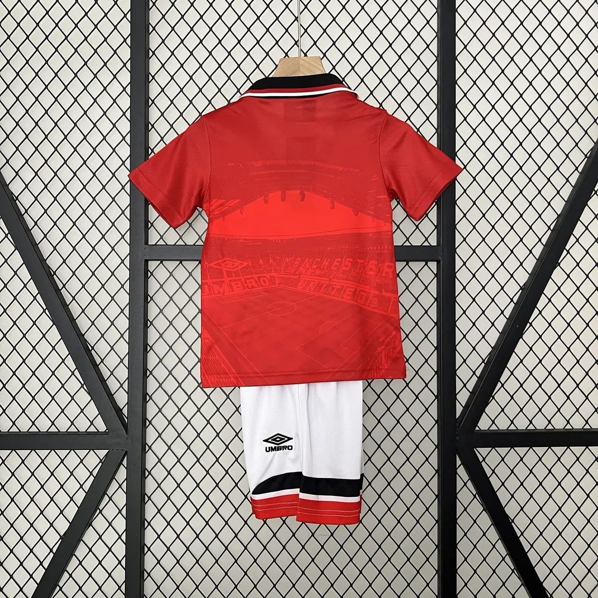 94-96 Manchester United Home Retro Kid Kits Youth Apparels AAAAJersey Wholesale Yupoo 4