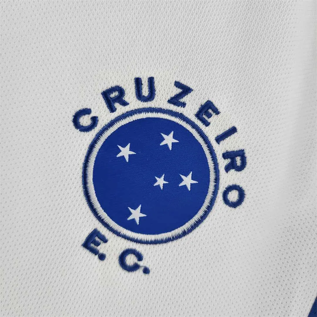 22-23 Cruzeiro away women 8