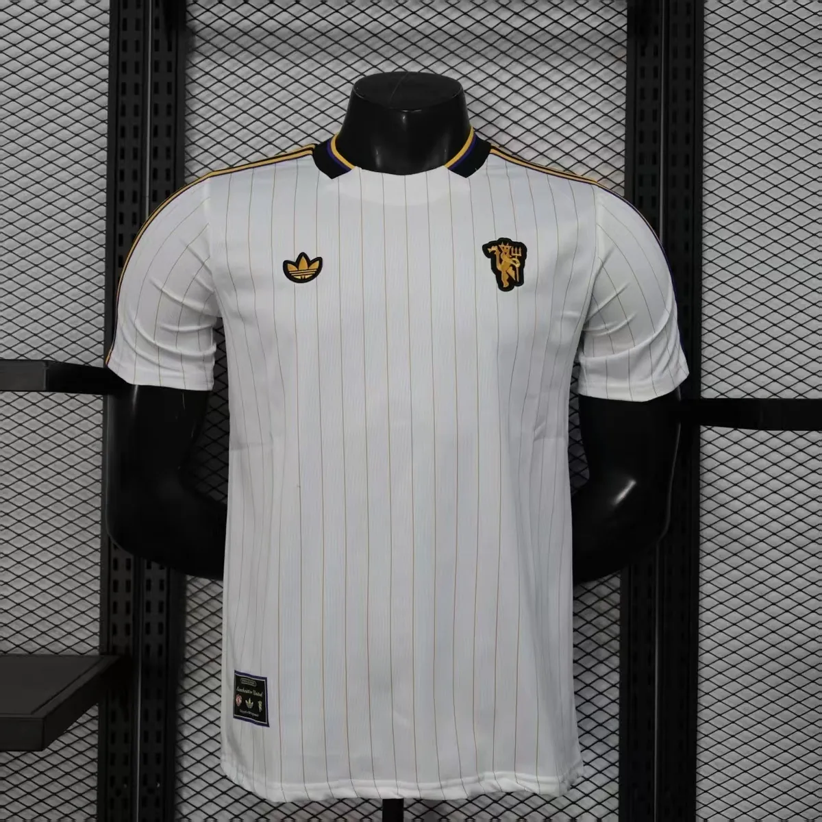 25-26 Manchester united Retro Style Football Shirt Apparels AAAAJersey Wholesale Yupoo 6