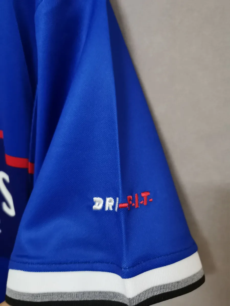 97-99 Rangers home 3