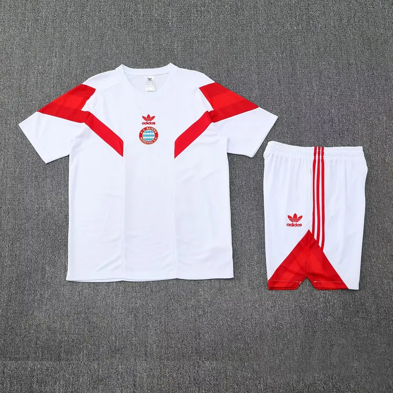 25-26 Bayern Munich Original White Training Kits Football Tracksuits 1
