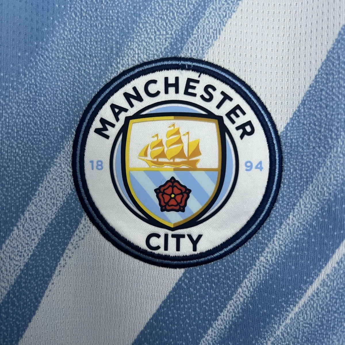 25-26 Manchester City Home Kit Football T-Shirt AAAAJersey Dropship Yupoo 7