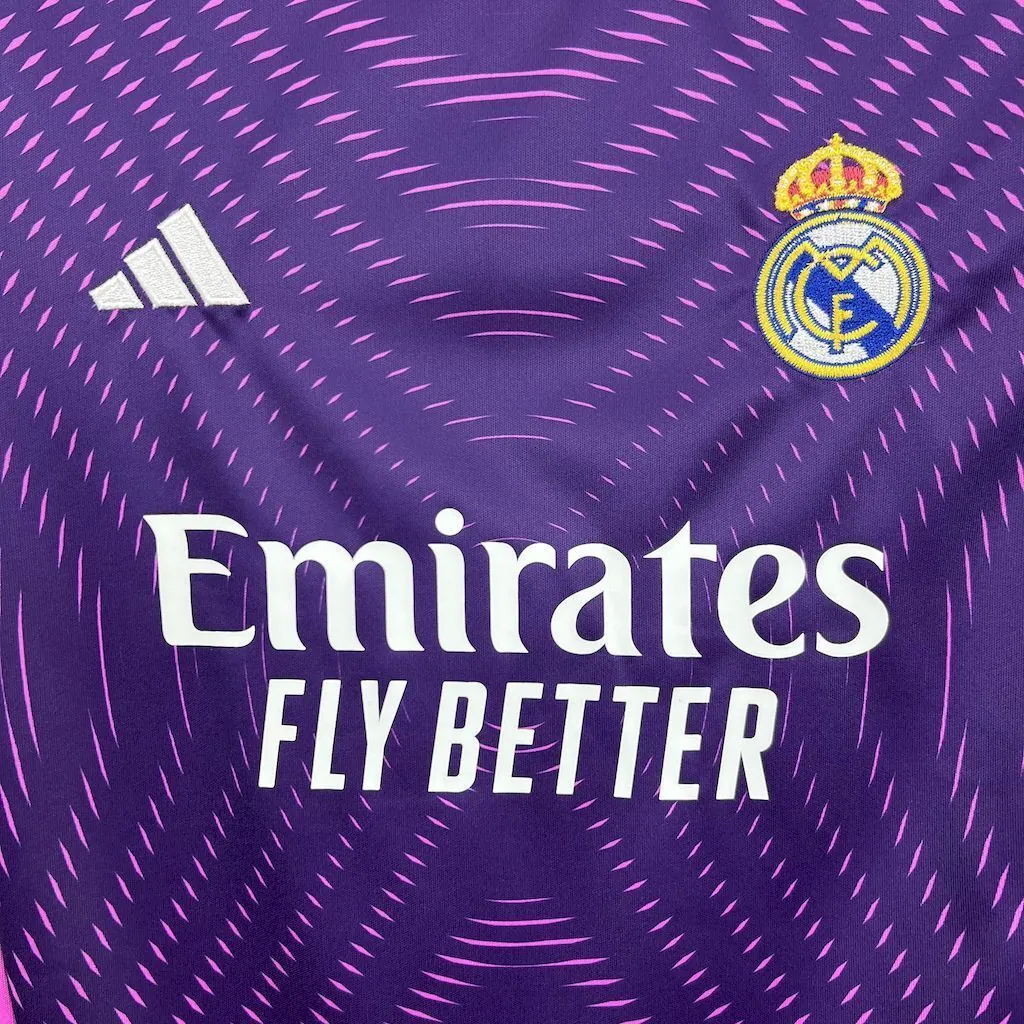 25-26 Real Madrid Purple Goalkeeper Kid Kits Youth Apparels AAAAJersey Wholesale Yupoo 9