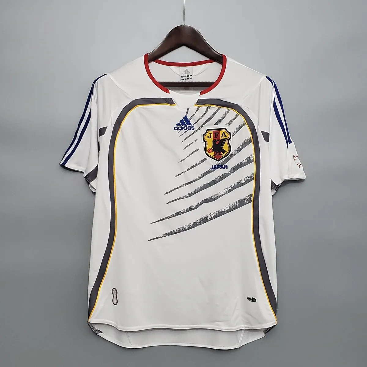 2006 Japan away 10