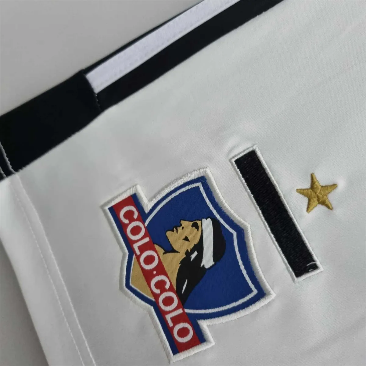 22-23 Colo-Colo shorts away white 1