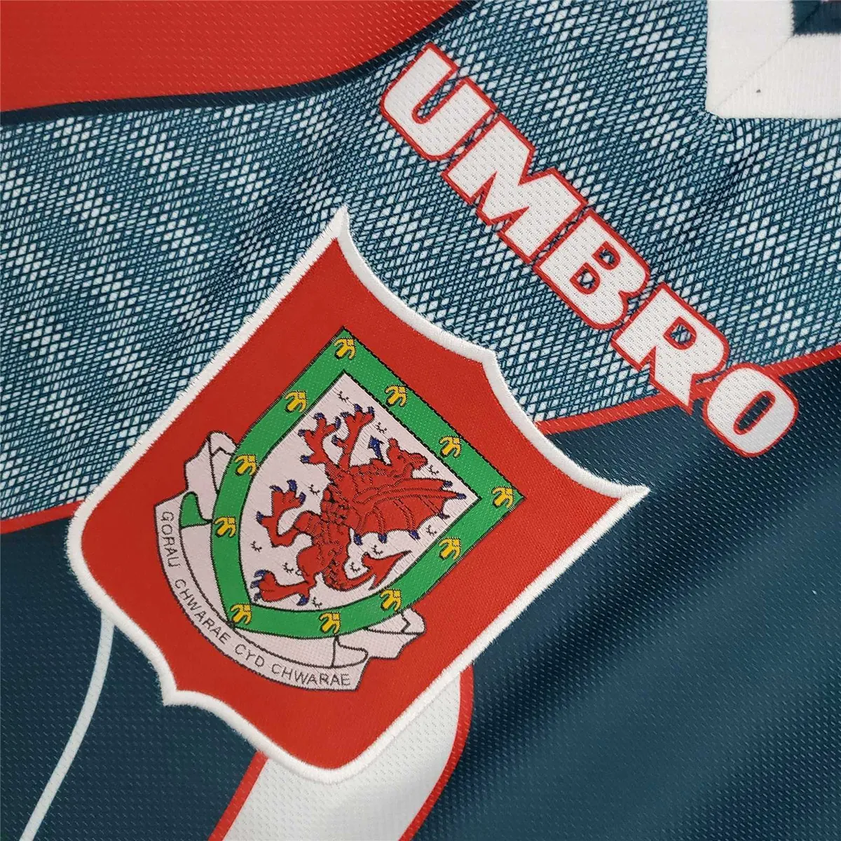 94-95 Wales away 3