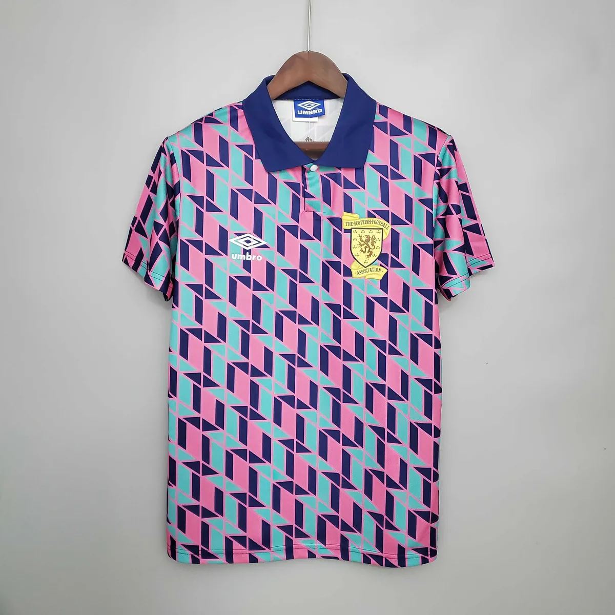 89-90 Scotland away 7