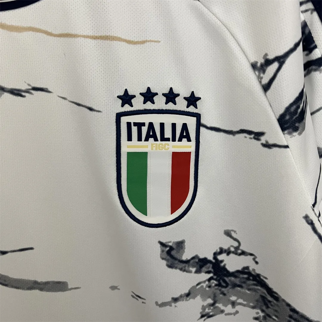 2023 Italy away 5