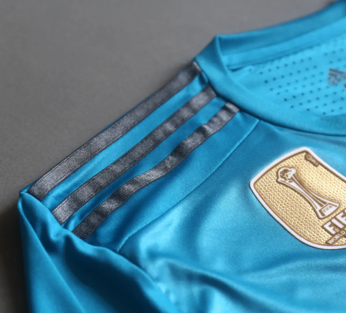17-18 Real Madrid Third Retro Kit Vintage Player Version Long Sleeve Shirt AAAAJersey Dropship 3