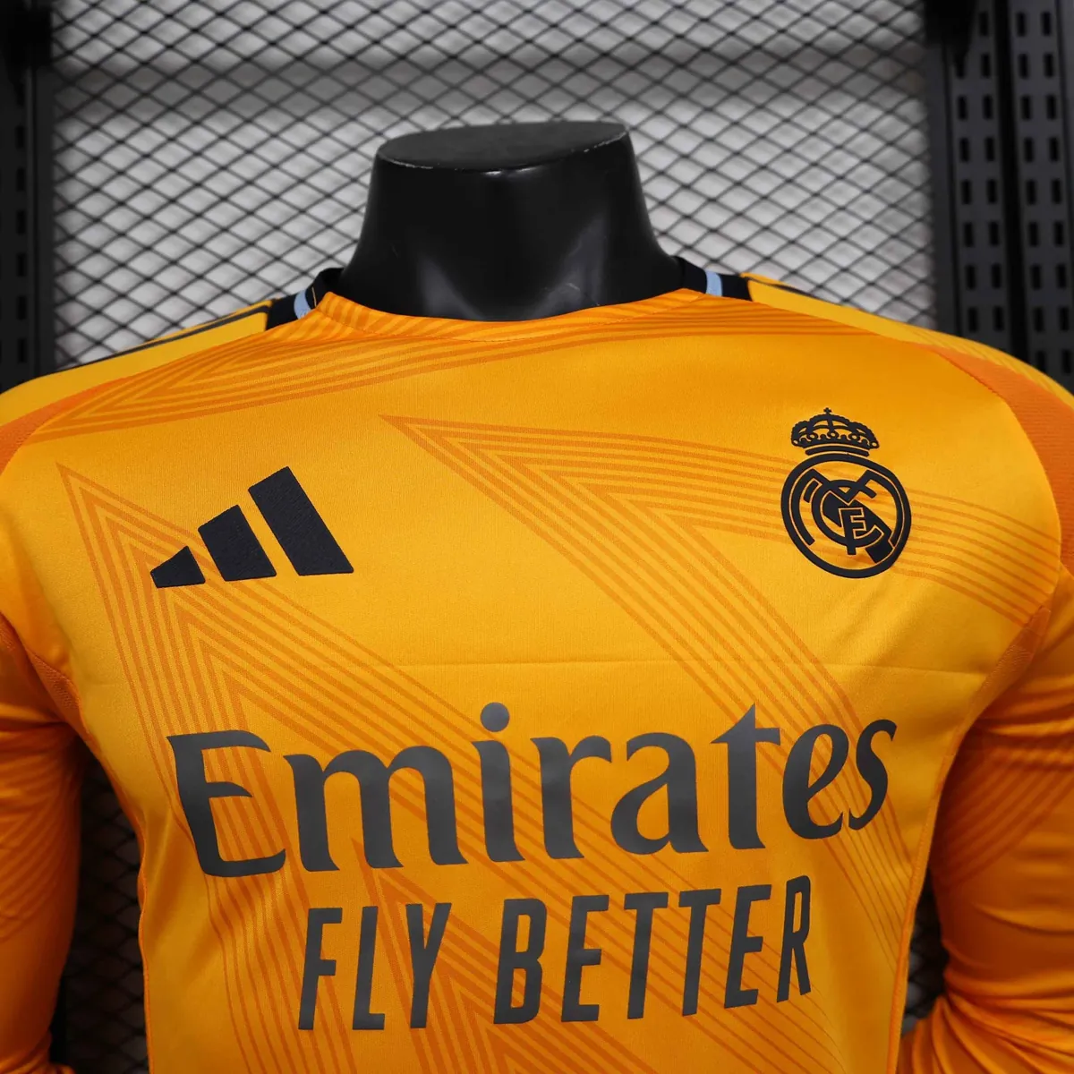 24-25 Real Madrid Away Long Sleeve Kit Player Version Shirt Sport AAAAJersey Yupoo 6