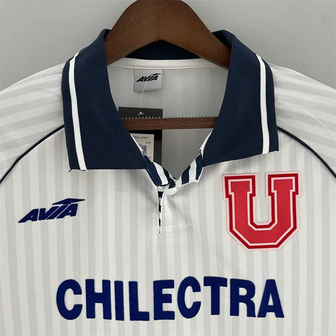 94-95 University of Chile away 8