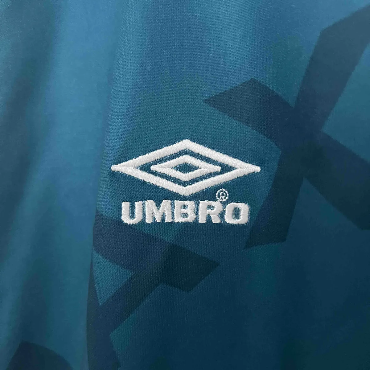 95-96 Ajax away 3