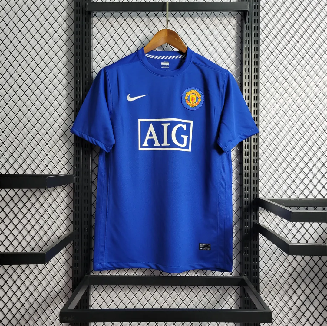 08-09 Manchester United away 3