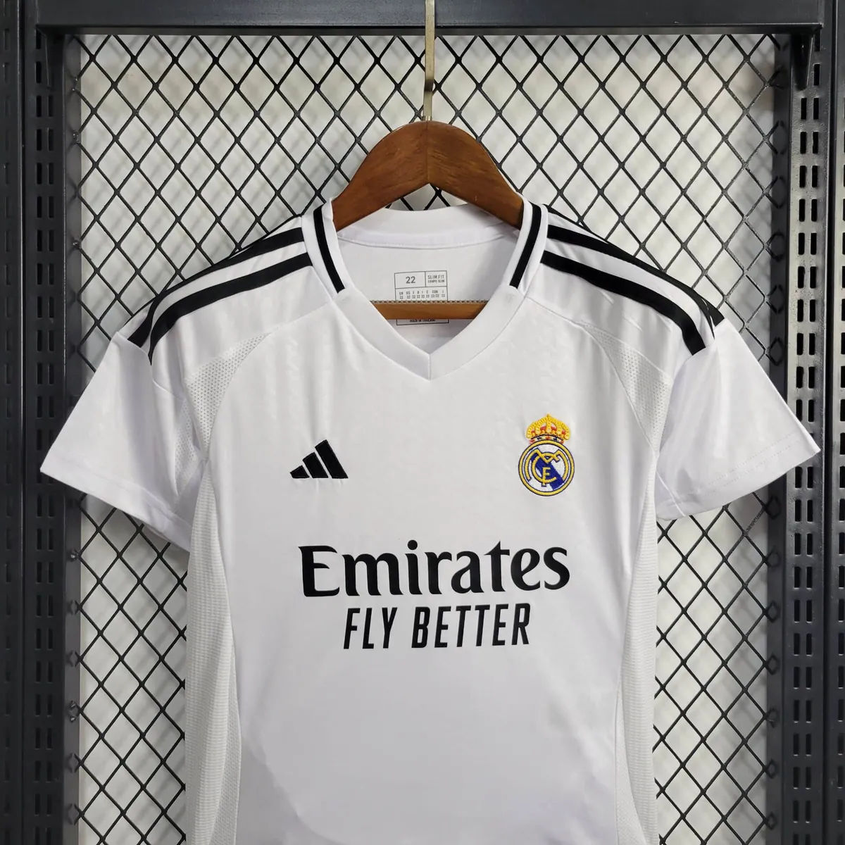24-25 Real Madrid Home Kid Kits Youth Apparels AAAAJersey Wholesale Yupoo 6