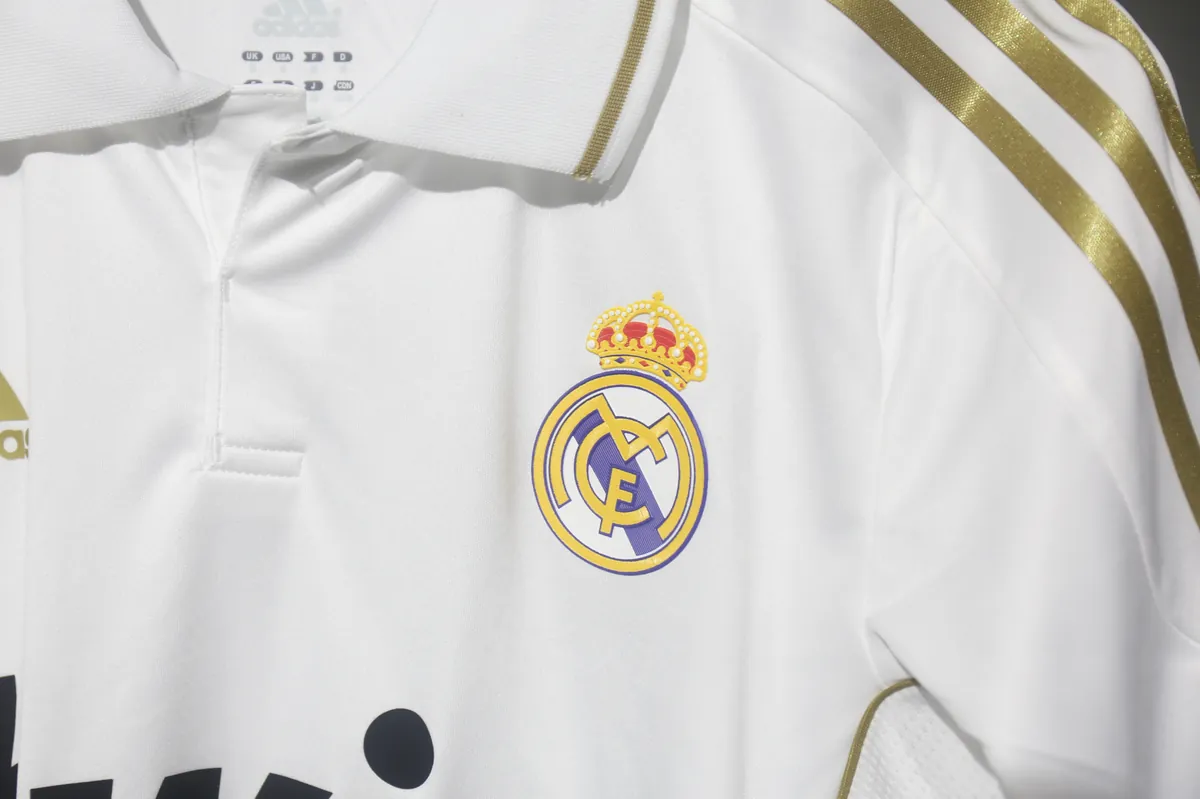 11-12 Real Madrid Home Retro Kit Vintage Player Version Sino Shirt AAAAJersey Dropship Yupoo 2