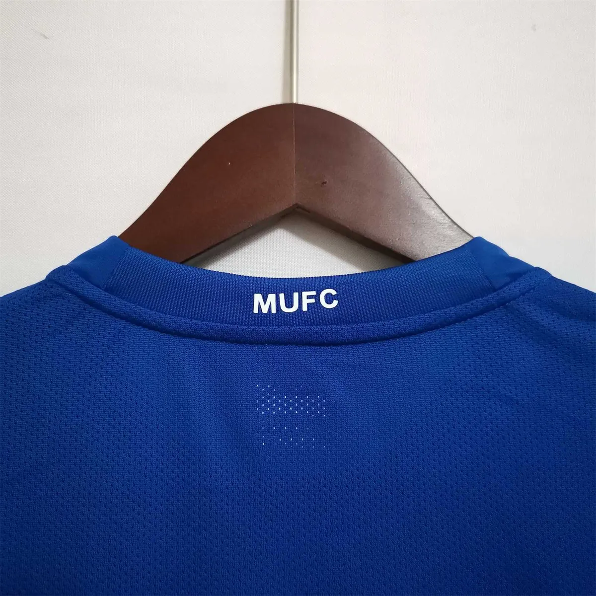 08-09 Manchester United blue away long sleeve 4