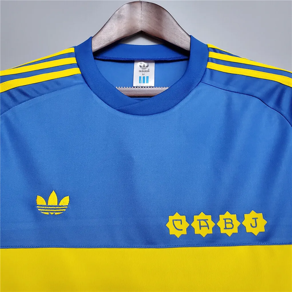 81-82 Boca Juniors home 1
