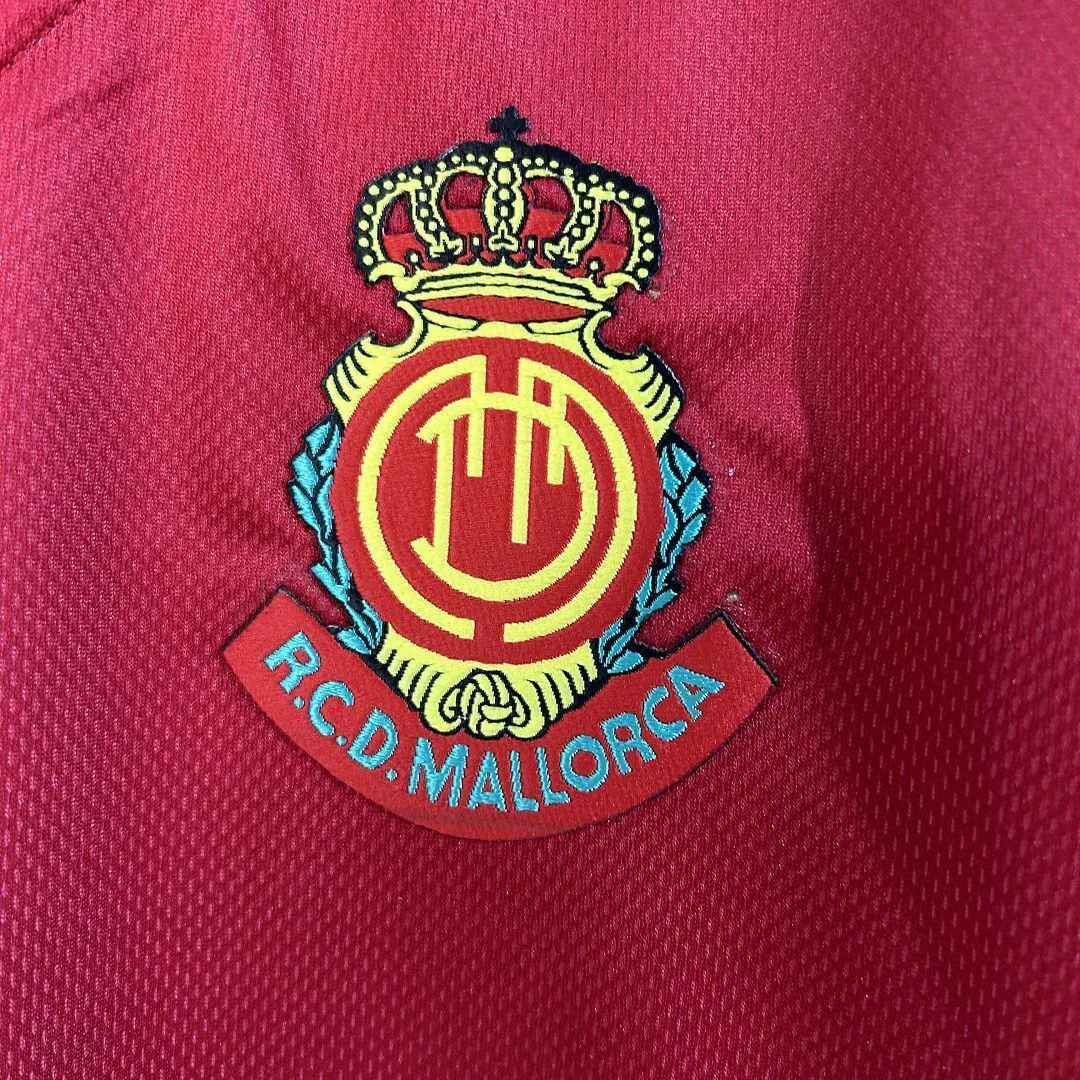 01-02 Mallorca Home Retro Kit Vintage Shirt Soccer AAAAJersey Yupoo 1