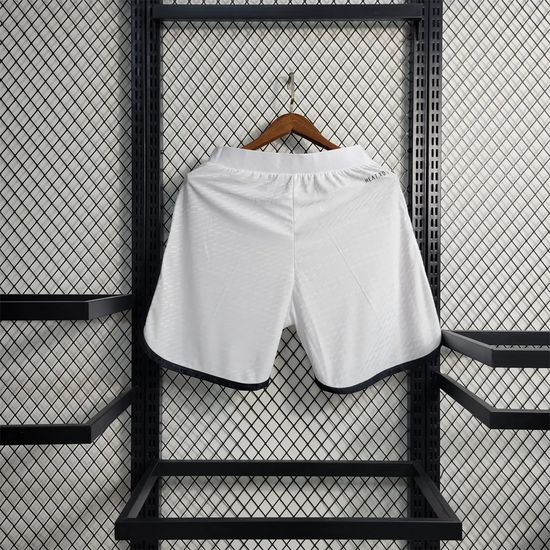 23-24 Manchester United Player Version Shorts Home 5