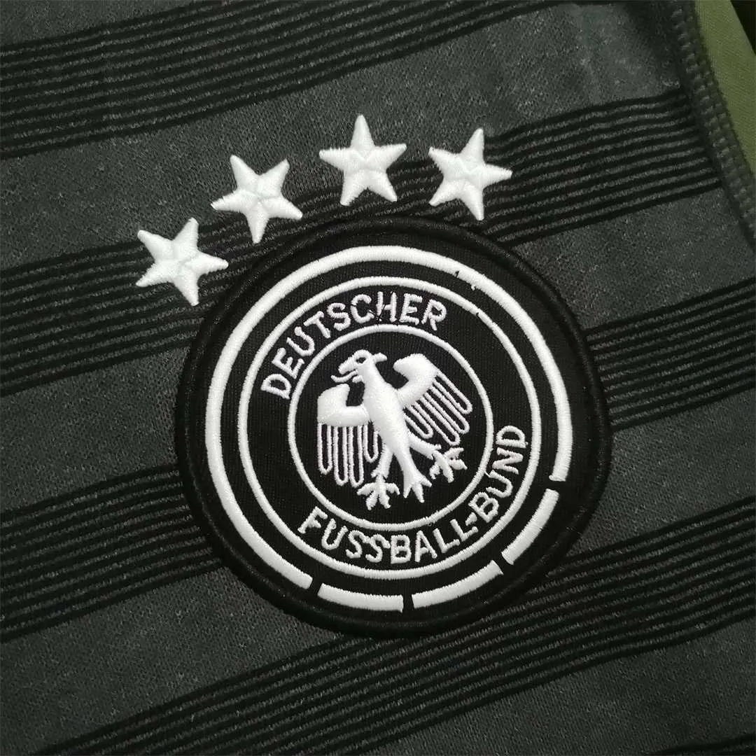 2016 Germany away 8