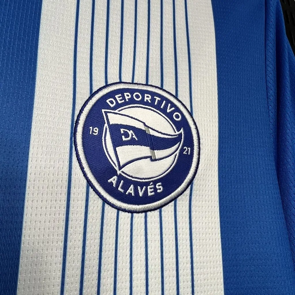 24-25 Alaves Home Kit Football Wears Sport AAAAJersey Yupoo 3