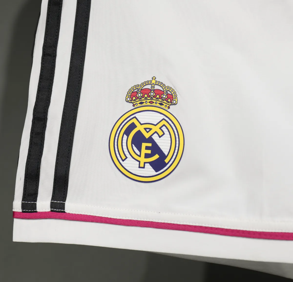 14-15 Real Madrid Home Retro Kit Vintage Player Version Sino Shorts AAAAJersey Dropship Yupoo 3