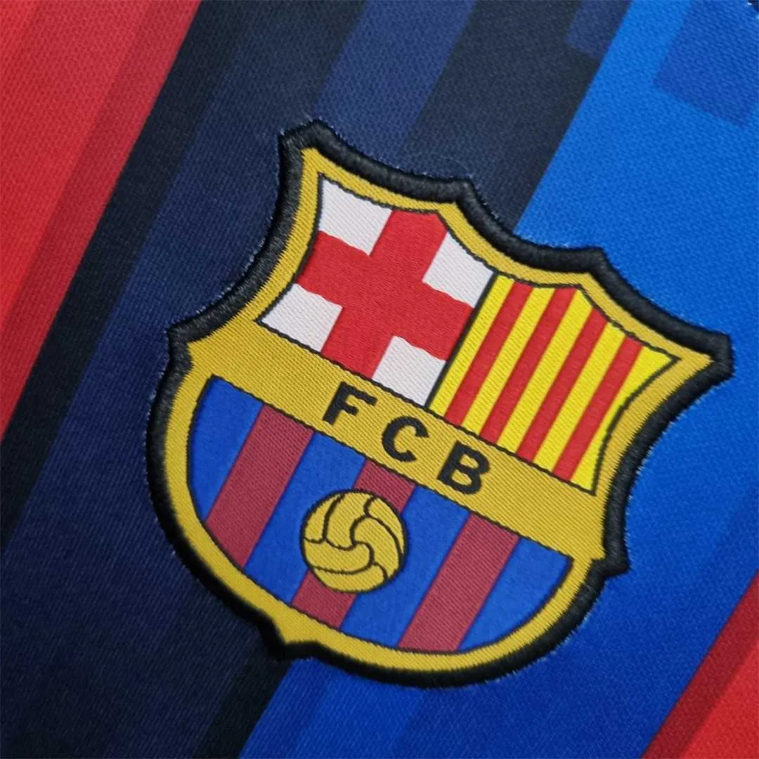 22-23 Barcelona home women 8