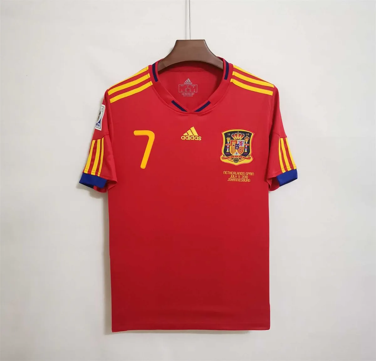 2010 Spain home 21