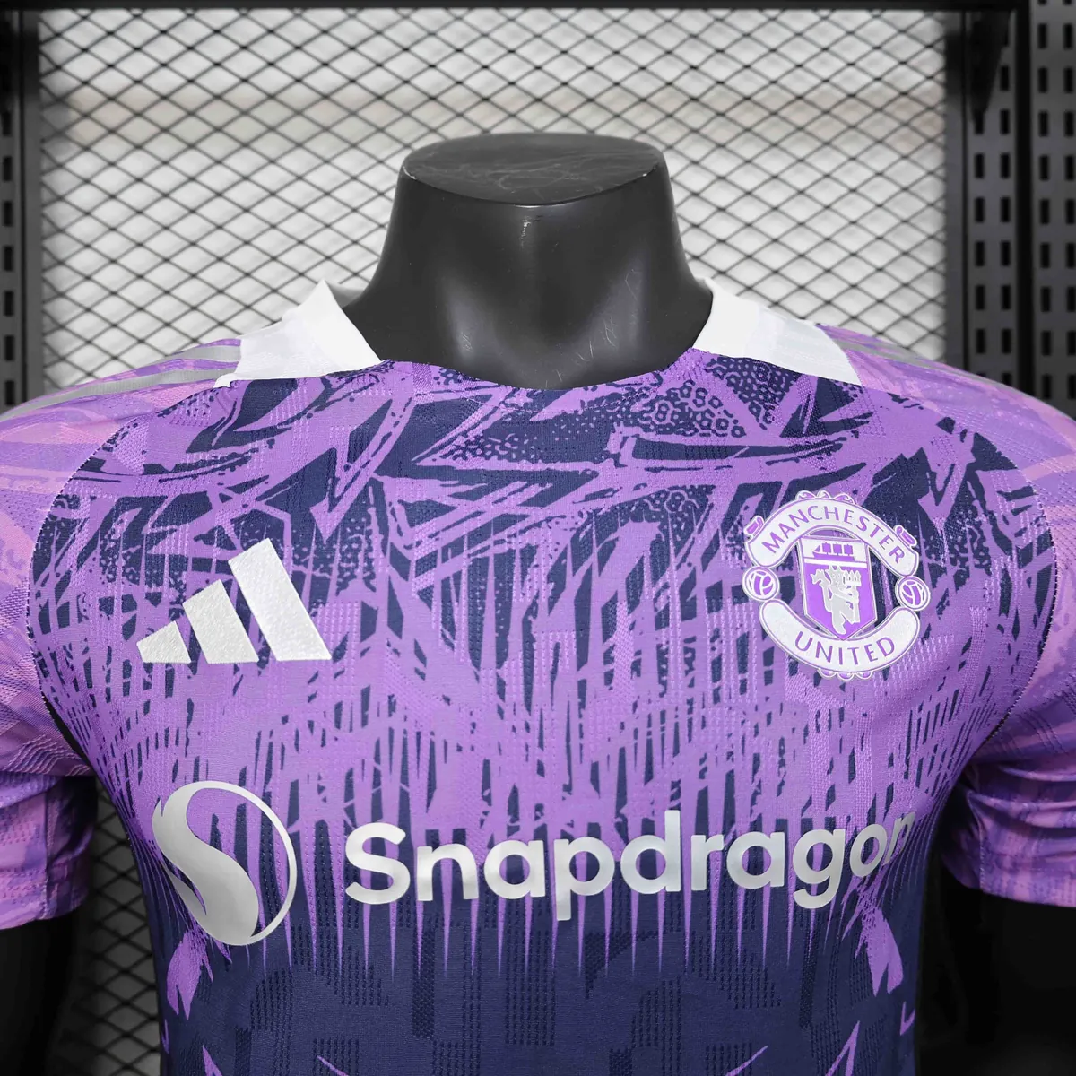 24-25 Manchester United Violet Mirage Special Edition Player Version Shirt AAAAJersey Supplier 2