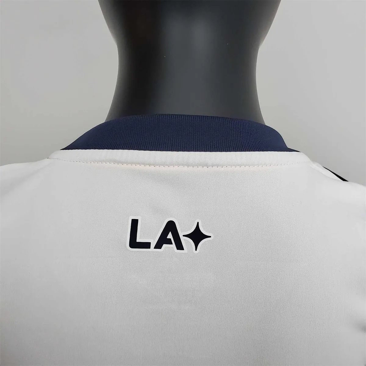 22-23 LA Galaxy home kids kit 8