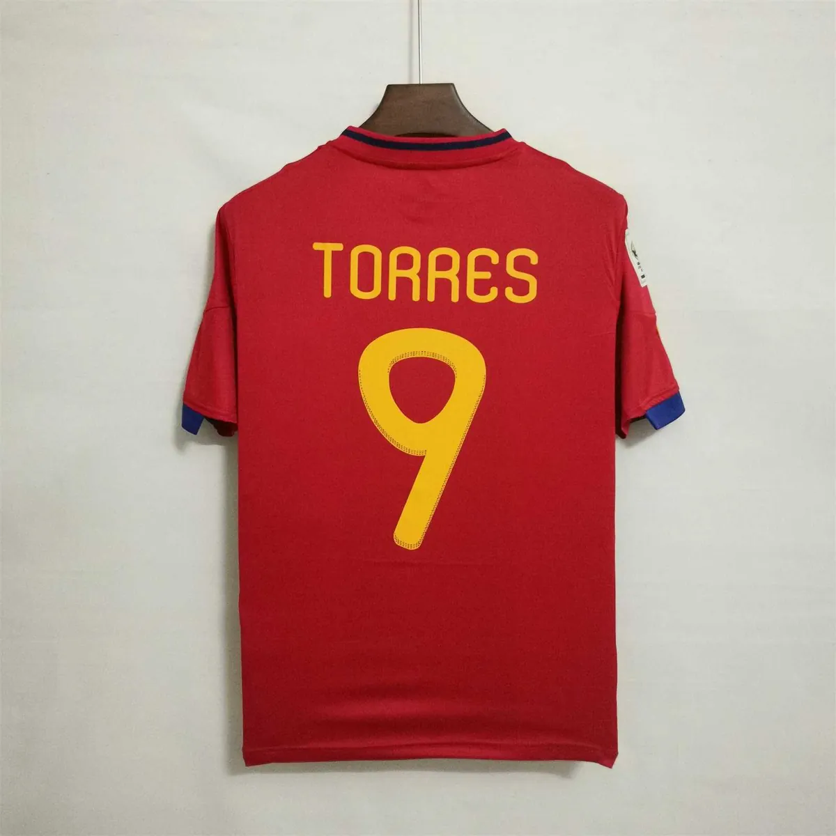 2010 Spain home 13