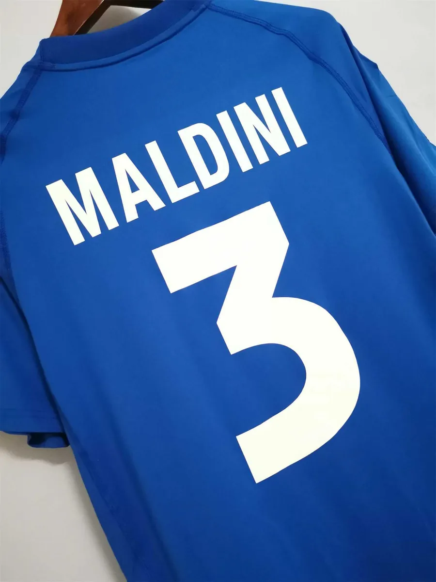 2000 Italy home blue 10