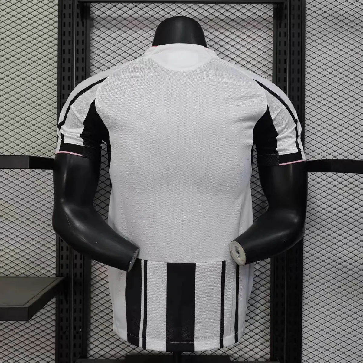 25-26 Juventus Home Kit Player Version Soccer AAAAJersey Yupoo 2