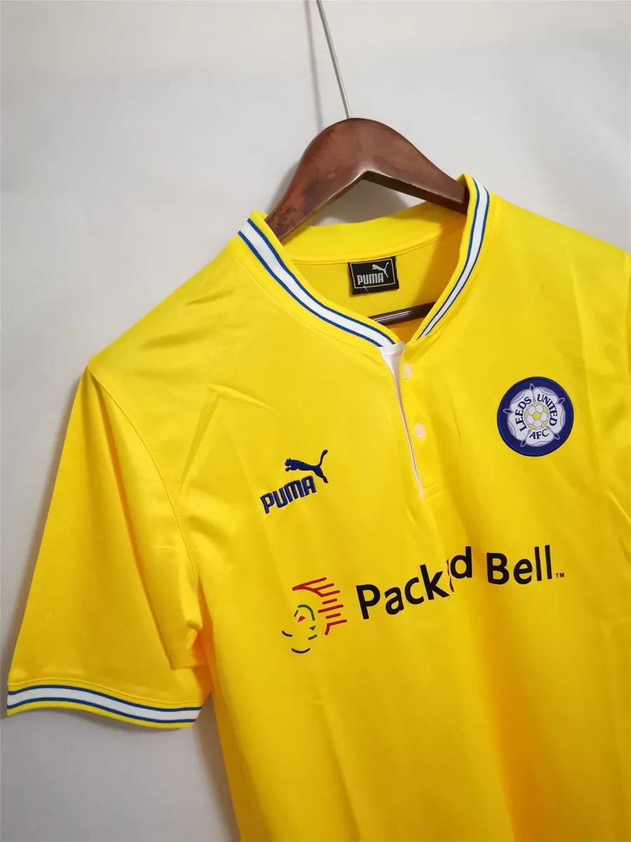 2000 Leeds United away 3