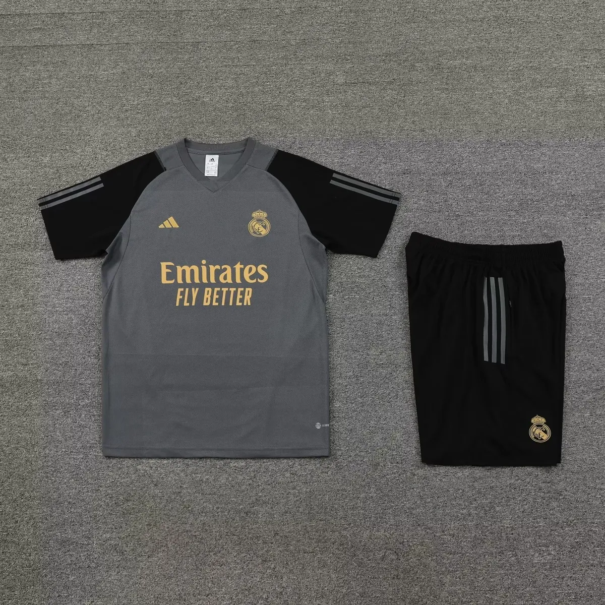 23-24 Real Madrid Traning Suits Grey Short Kits Soccer Jerseys Yupoo 1