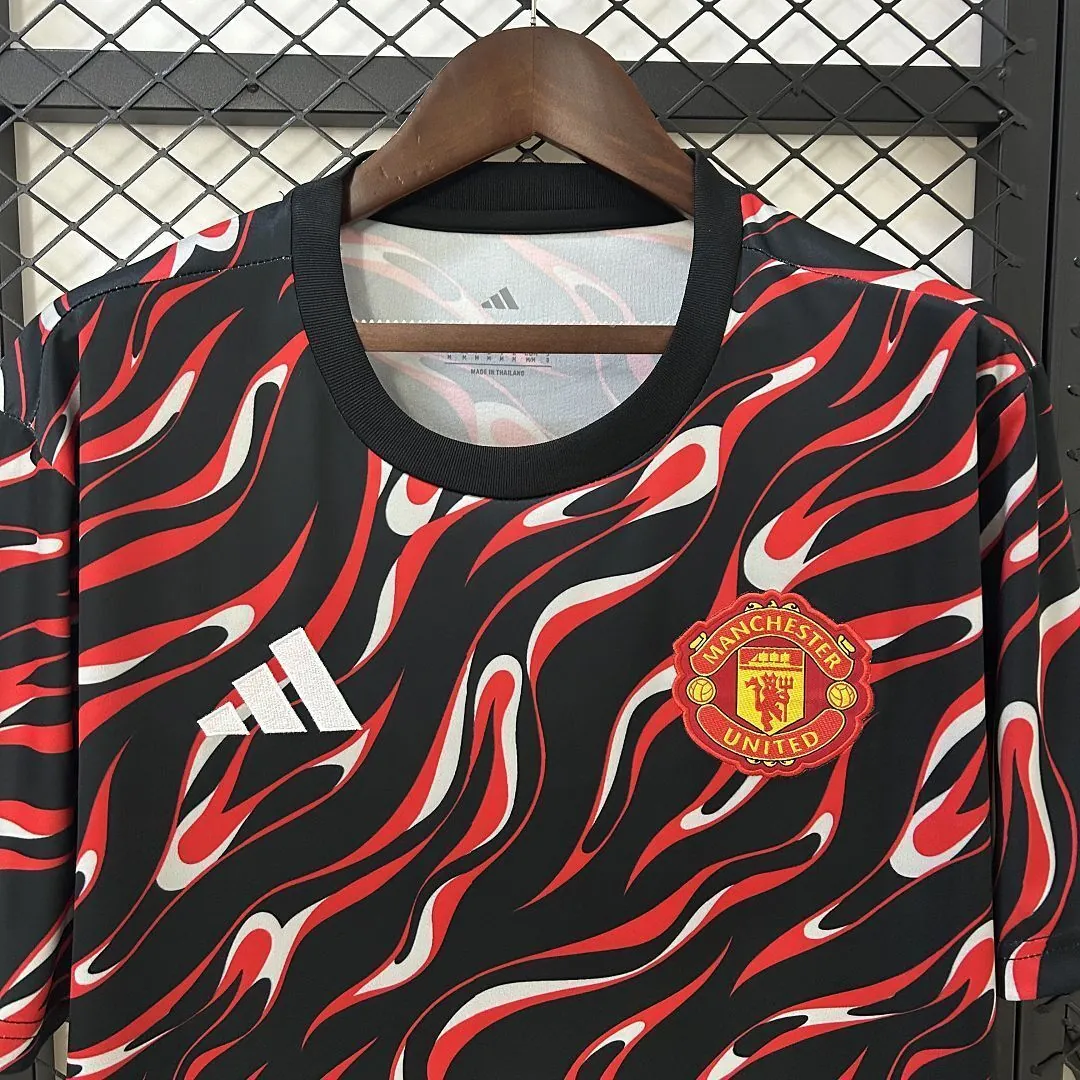 25-26 Manchester United Pre-Match Red Kit Soccer T-Shirt AAAAJersey Dropship Yupoo 5