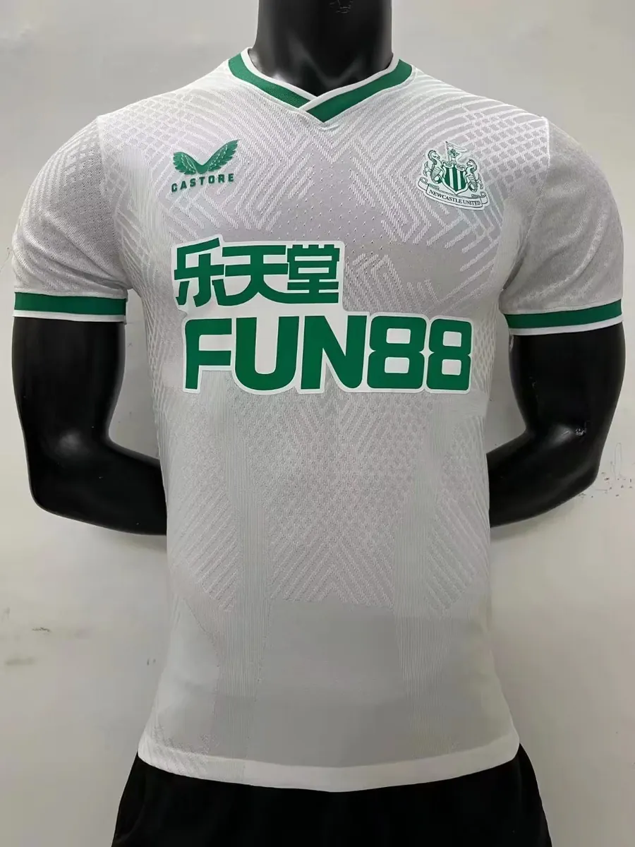 22-23 Newcastle third away player version 9