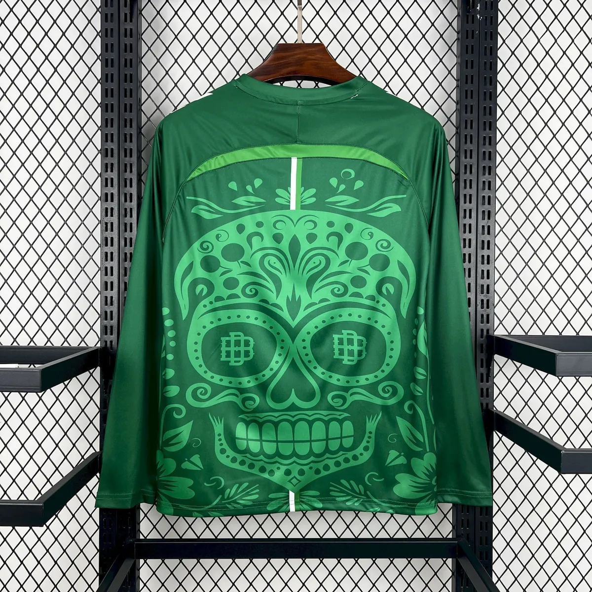 25-26 Real Betis Pre-Match Long Sleeve Football T-Shirt AAAAJersey Supply Yupoo 4