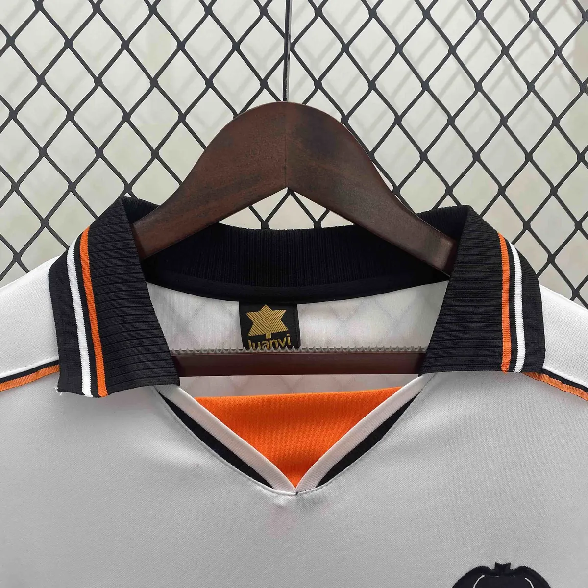 99-00 Valencia Home Retro Kit Vintage Shirt AAAAJersey Supplier Yupoo 6