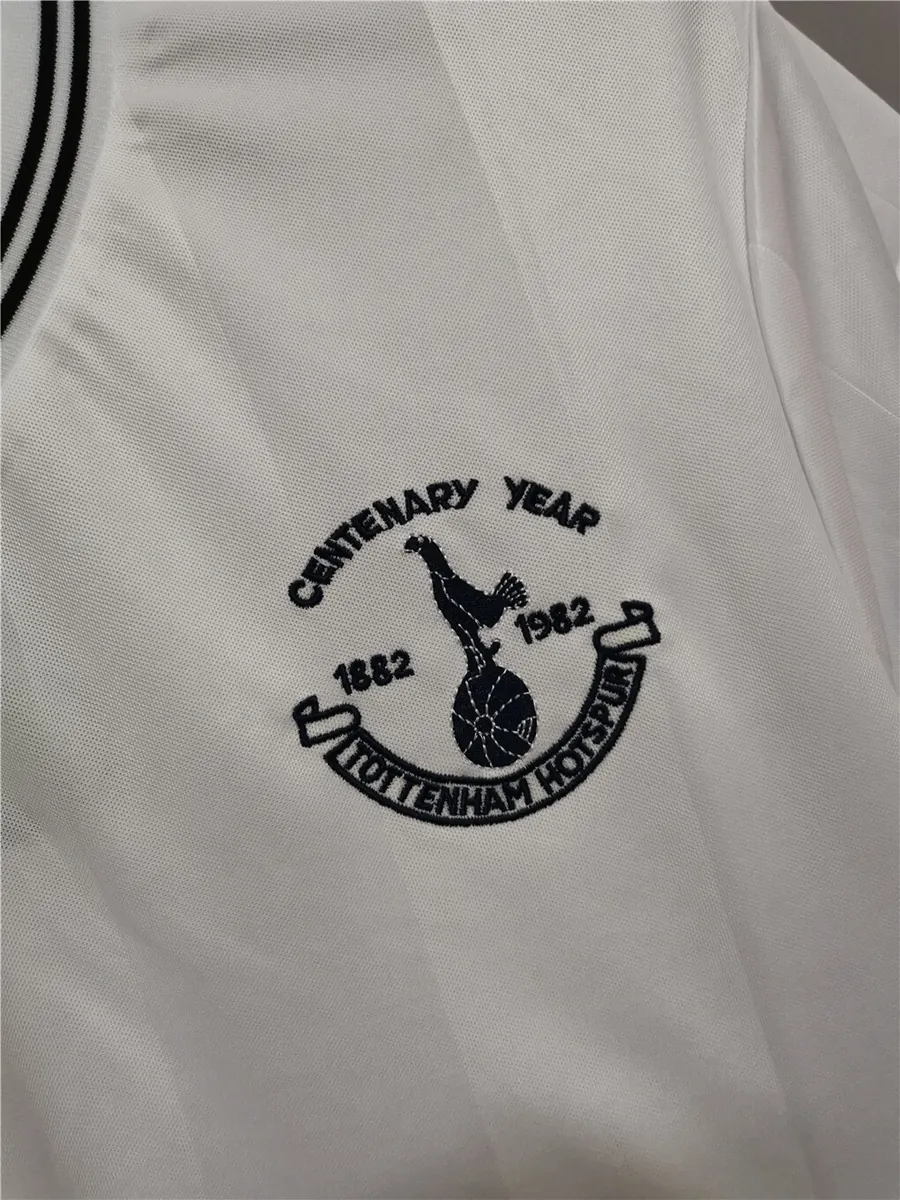 81-82 Tottenham Hotspur home white 1