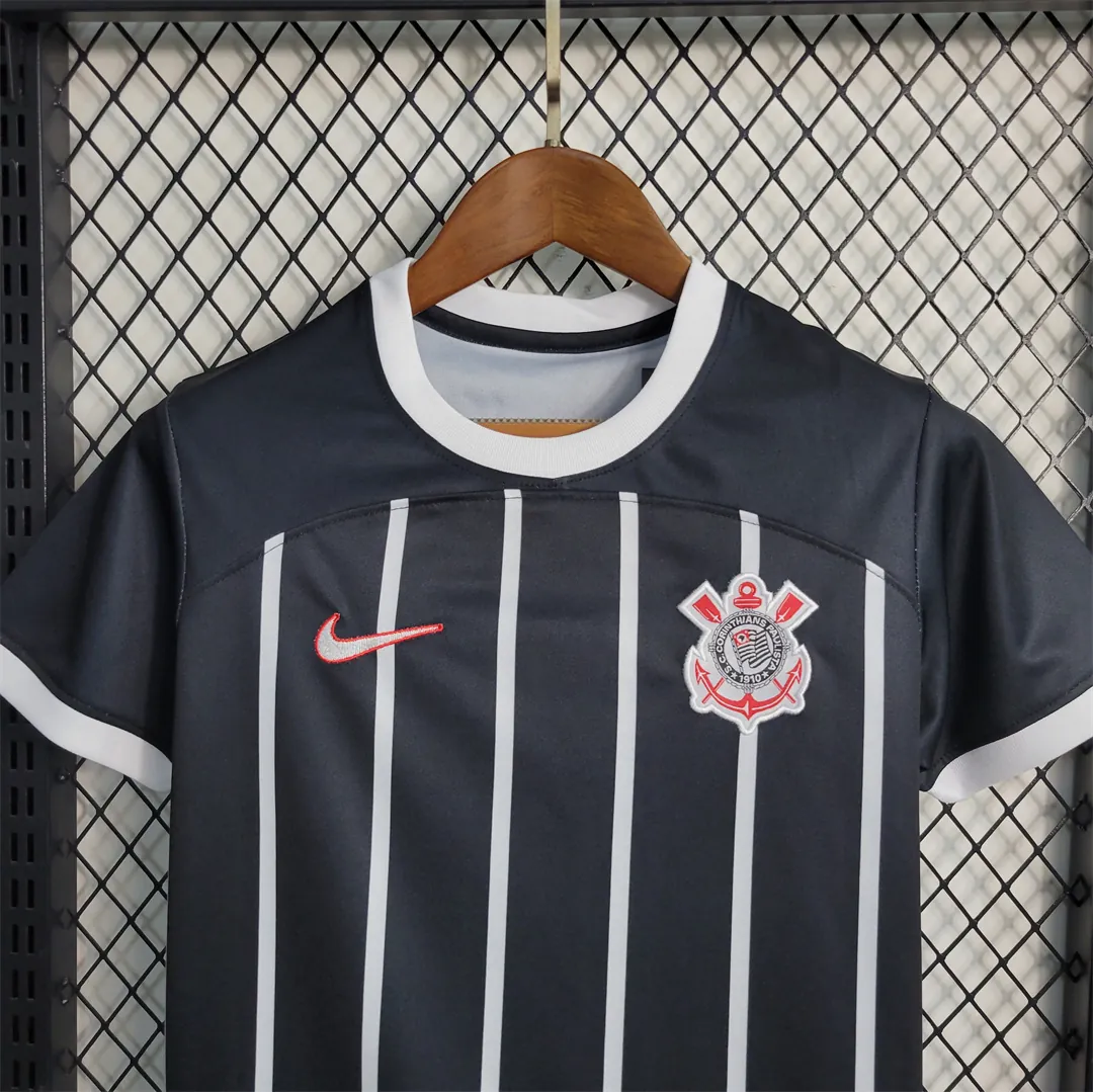 23-24 Corinthians away kids kit 12