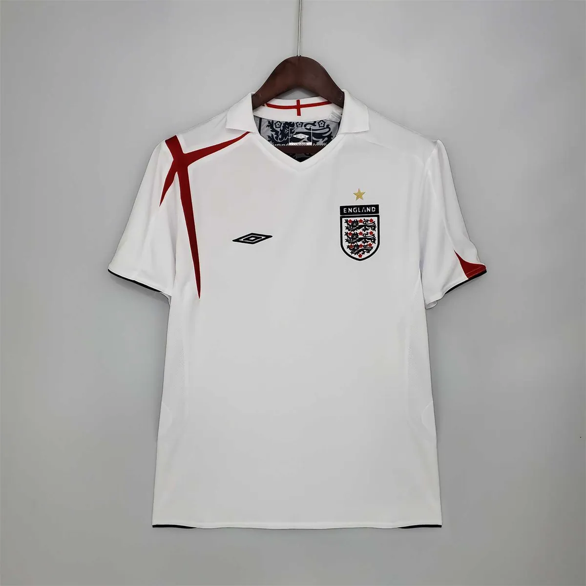 2006 England home 13