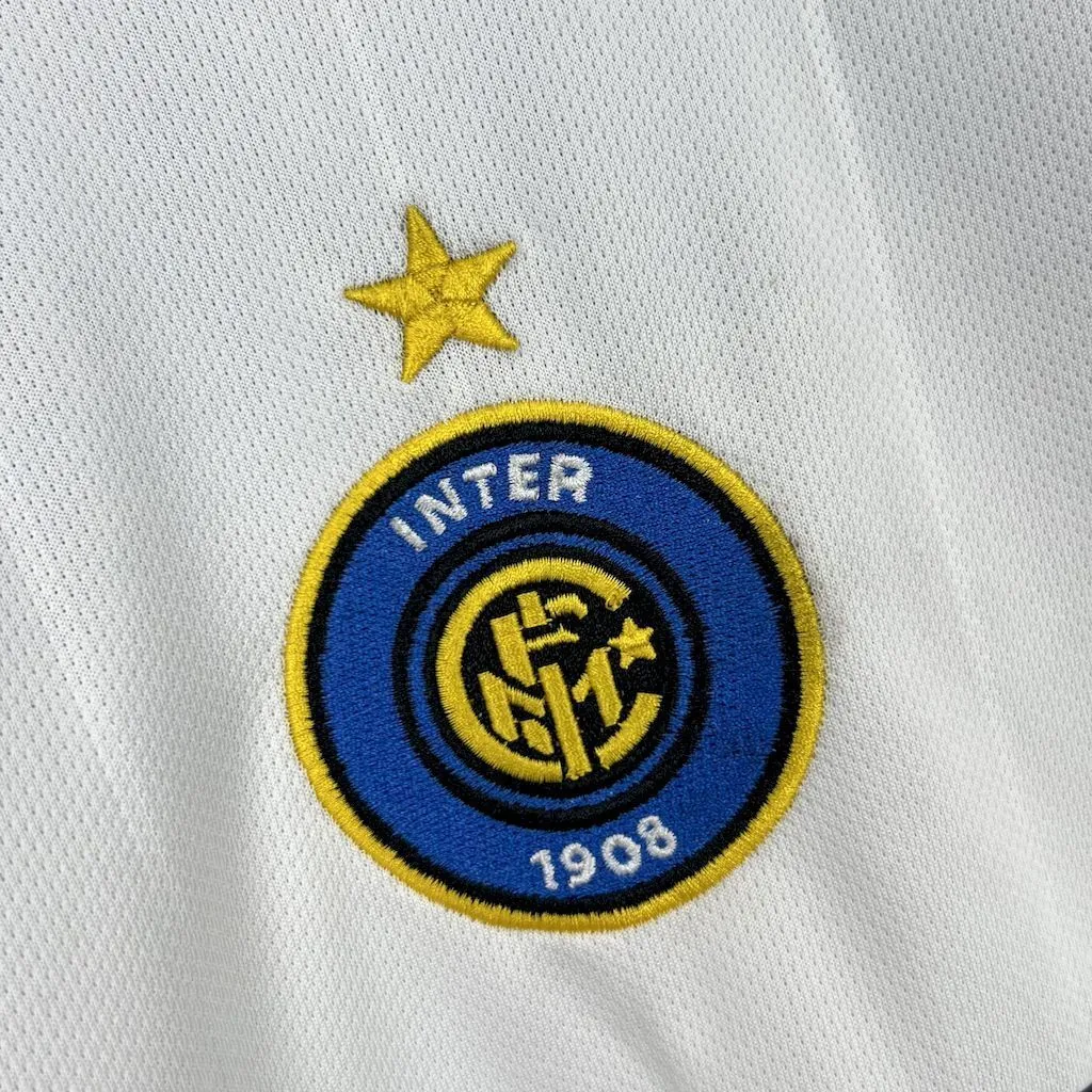 04-05 Inter Milan Away Retro Kit Vintage Shirt AAAAJersey Supplier Yupoo 1