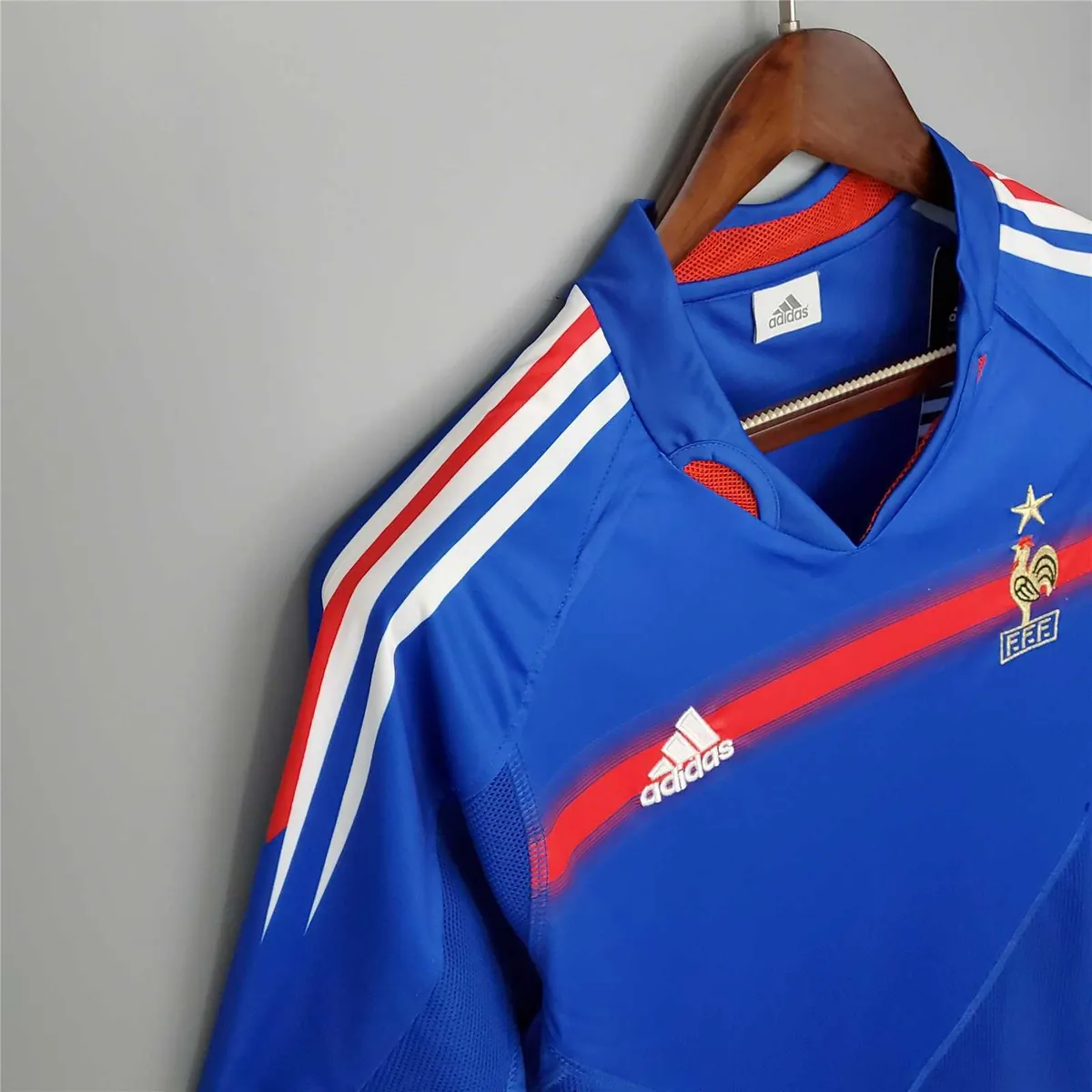 2004 France home 2