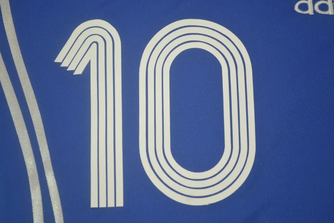 2006 Japan home blue 12